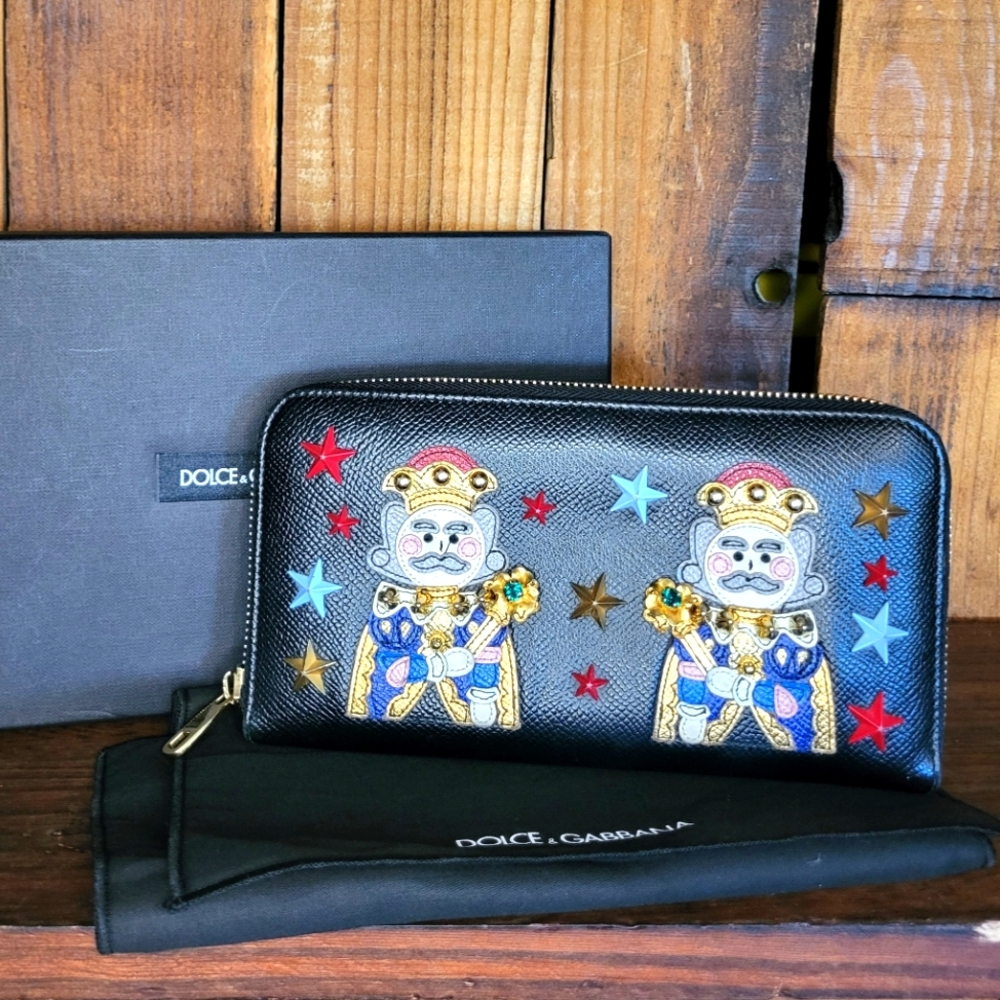 Dolce & Gabbana Kings Embroidered Black Wallet D&G dauphine Zip Wallet "RARE"